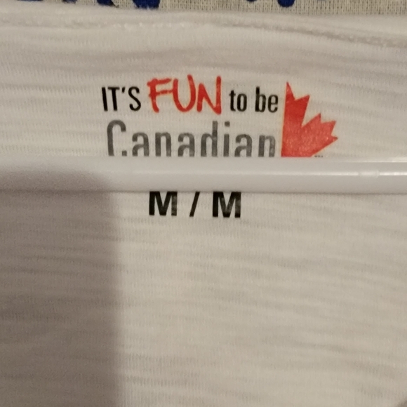 Lightweight v-neck with hood - Picture 4 of 6